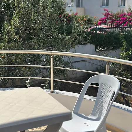 Apartamento Meleqi *
