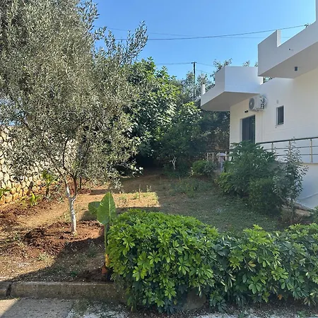 Meleqi Apartamento