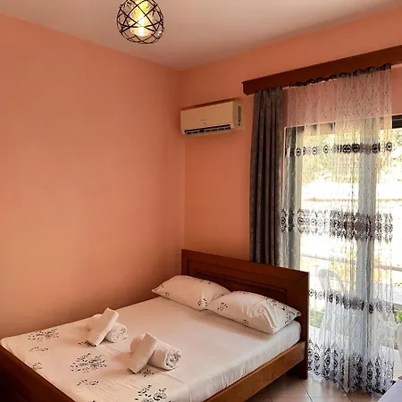 Apartamento Meleqi *