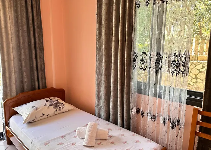 Meleqi Apartment *